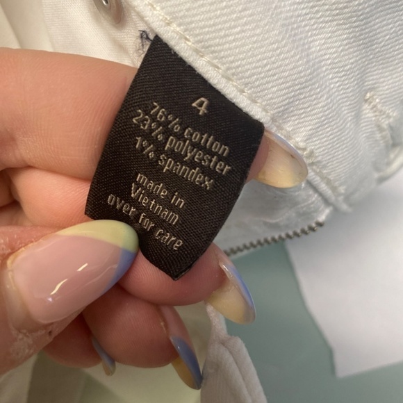 🚨CLEARANCE 0124-95 THE Limited Denim 678 shorts - Picture 4 of 4